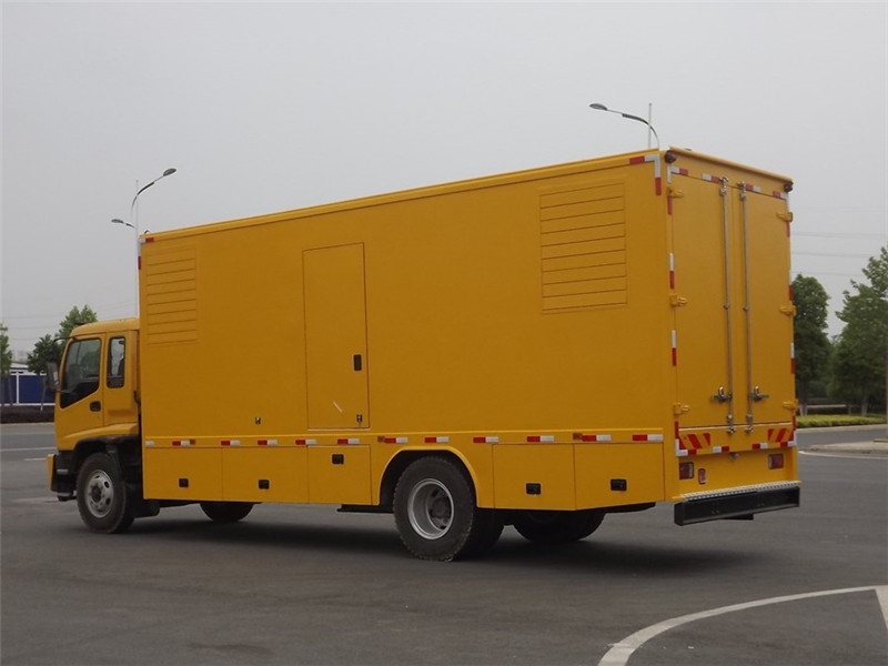 金平发电车出租- 柴油发电机油箱怎么清洗