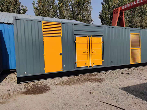 金平发电机一级保养时更换机油的操作步骤