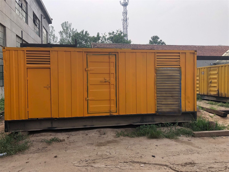 金平柴油发电机如何判断新机油是否已经完全充满机油滤清器？