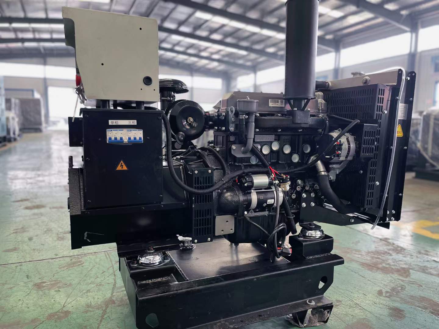 金平如何降低电感性负载对发电机的影响？