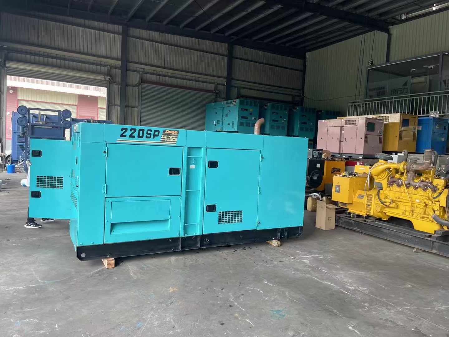 金平发电机出租哪些因素会影响柴油发电机组的使用寿命？