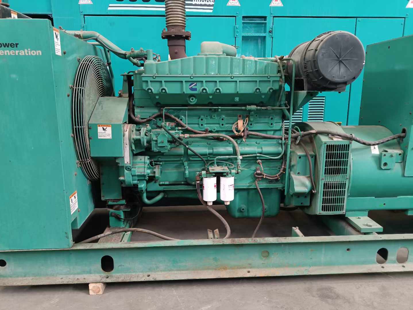 金平过载会对 600kW 柴油发电机组造成哪些损害？