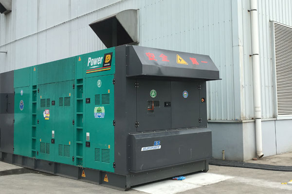 金平燃油滤清器的更换流程是怎样的？