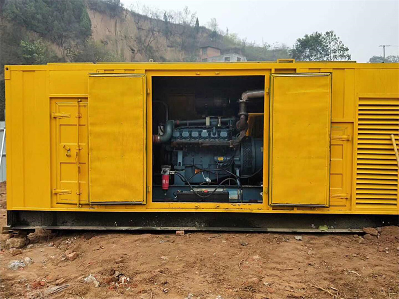 金平发电机租赁冷却液的沸点降低到多少时需要更换