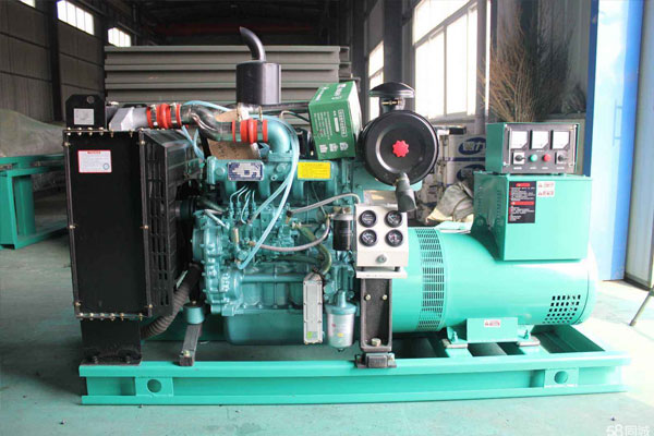 金平如何判断机油是否需要更换？