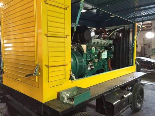 金平柴油发电机组调压板的作用？