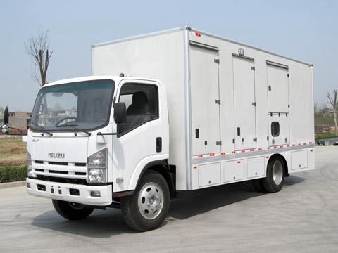 金平如何判断冬季柴油发电机组启动失败是由电气系统故障引起的？